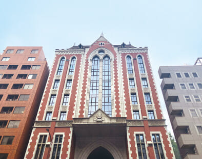 慶應義塾大学