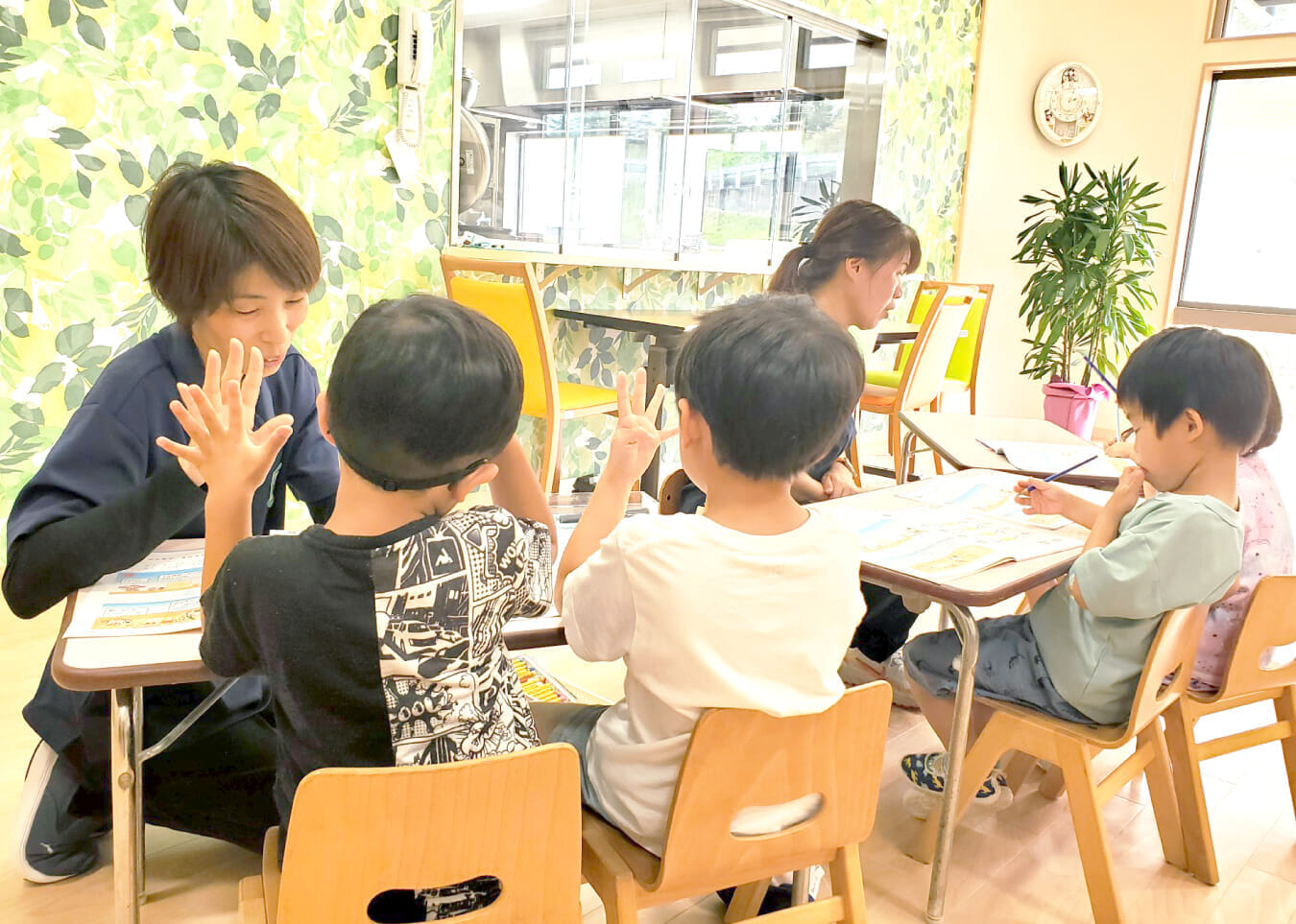 集団で学習している様子