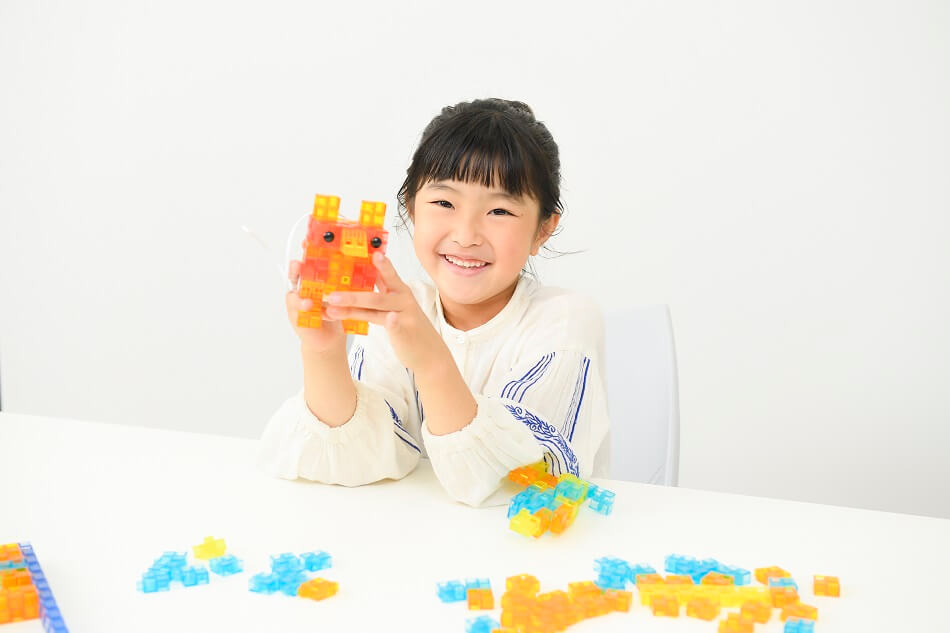 学習用ロボット教材KOOV